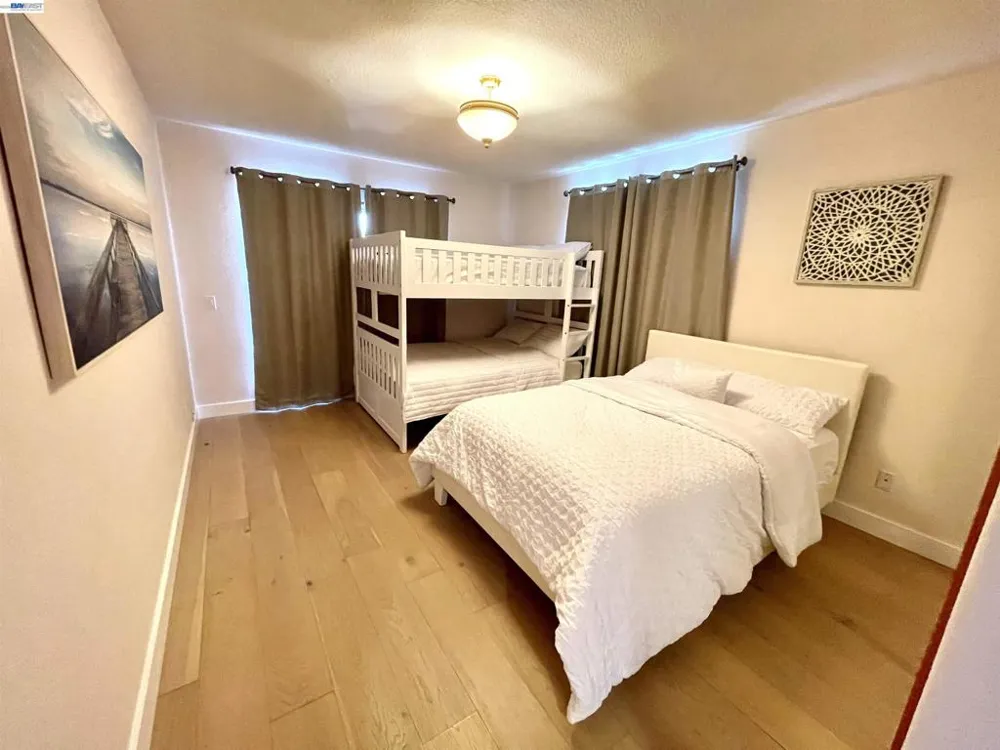 668 Keys Blvd. Clearlake Oaks, CA 95423