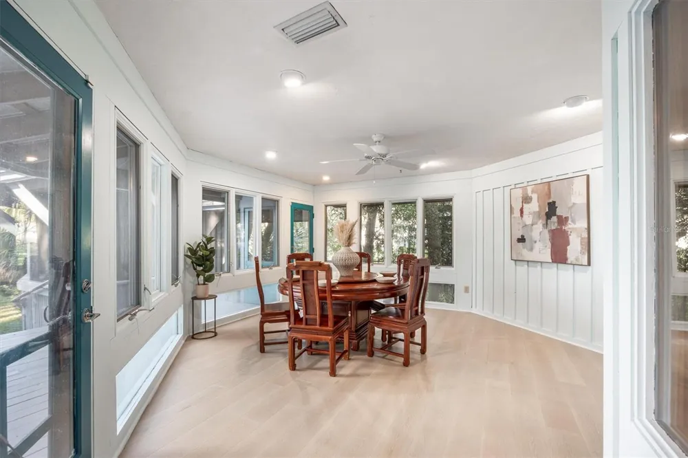 25608 DEVONIA STREET Melrose, FL 32666