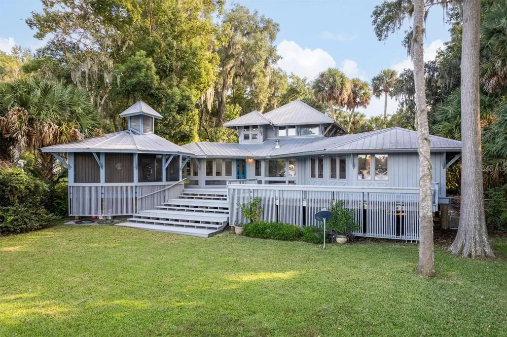 25608 DEVONIA STREET Melrose, FL 32666
