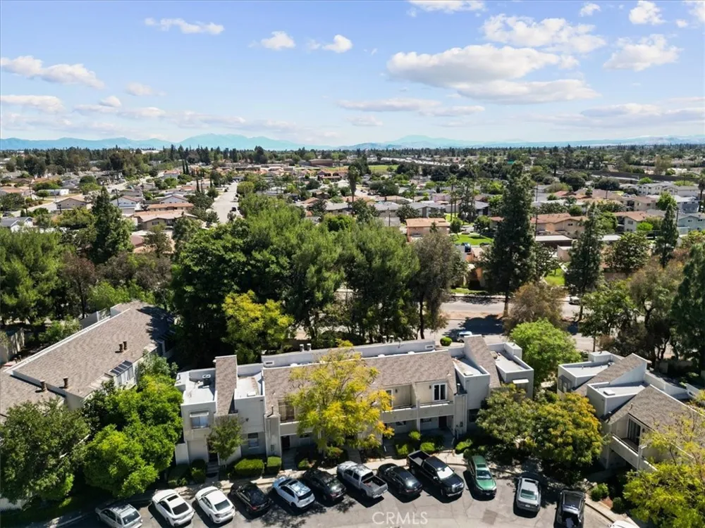 640 Sycamore Claremont, CA 91711