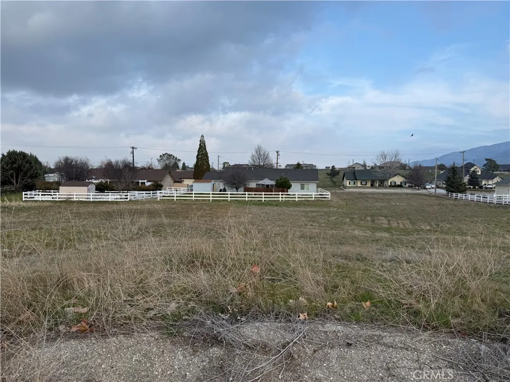 Burlingame Court Tehachapi, CA 93561