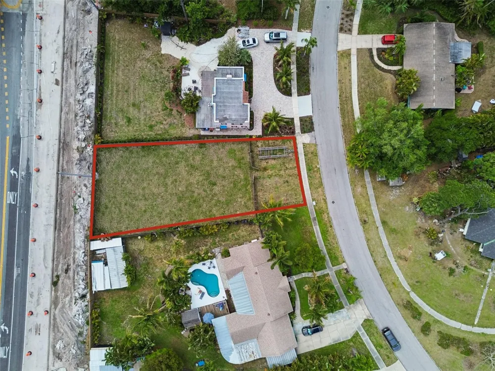 603 CASABELLA DRIVE Bradenton, FL 34209