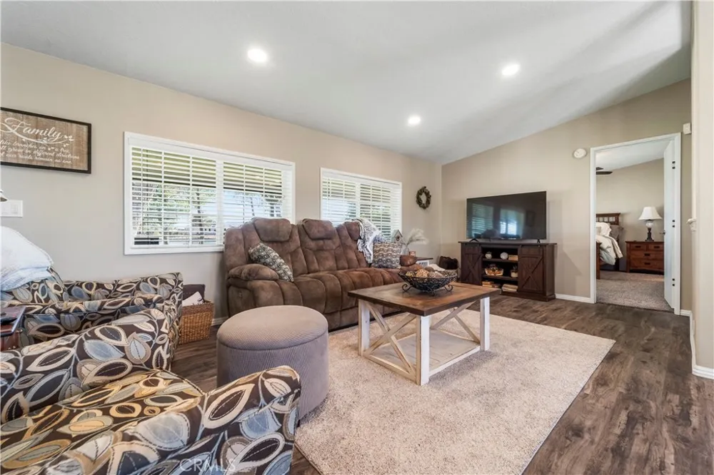 48197 Valley Center Road Newberry Springs, CA 92365