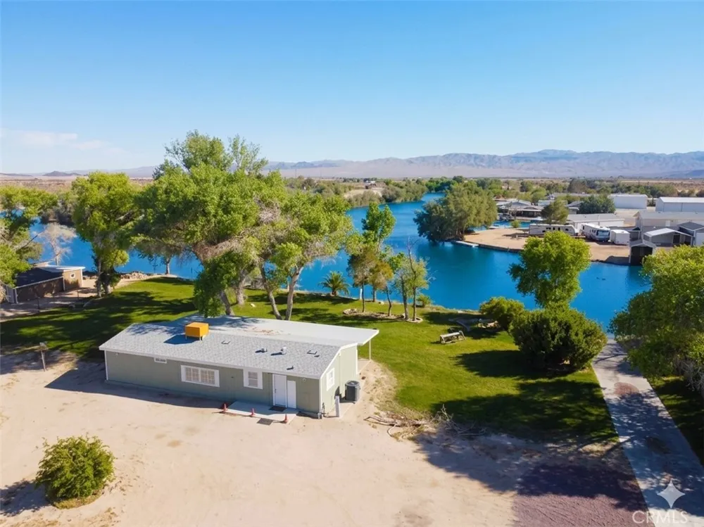 48197 Valley Center Road Newberry Springs, CA 92365