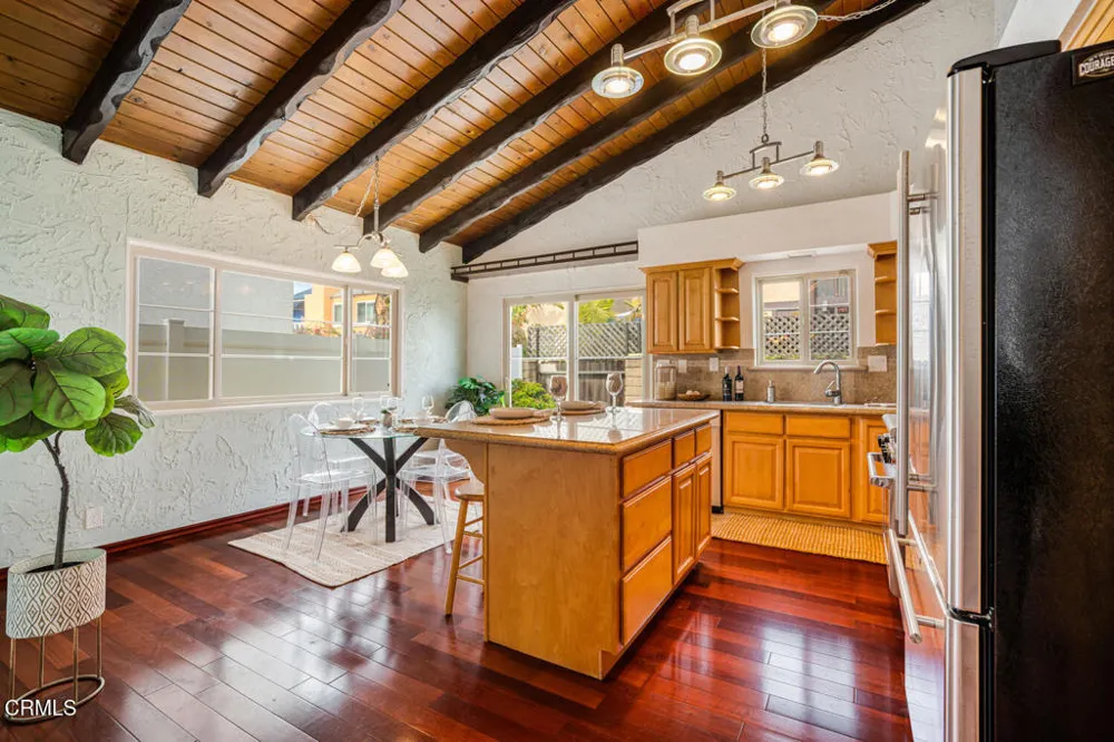 5451 Reef Way Oxnard, CA 93035