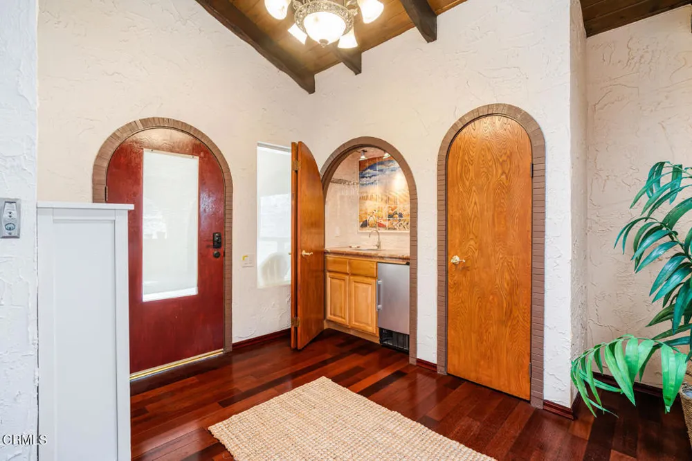 5451 Reef Way Oxnard, CA 93035