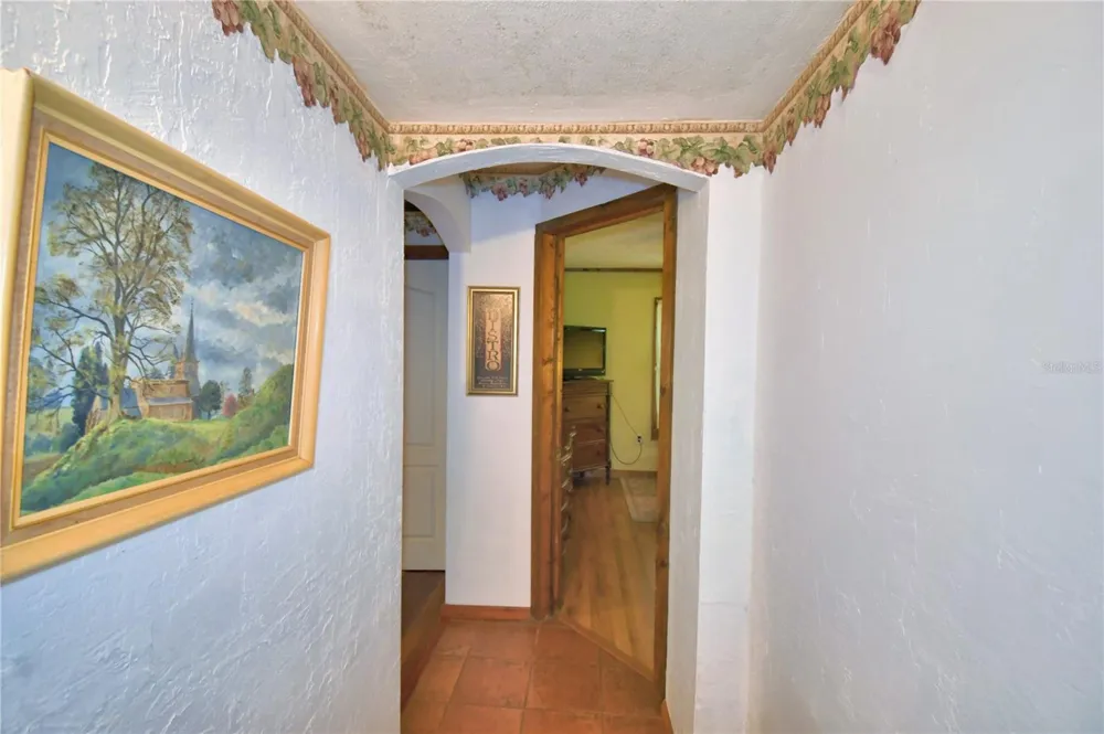 760 MCCLELLAN ROAD Frostproof, FL 33843
