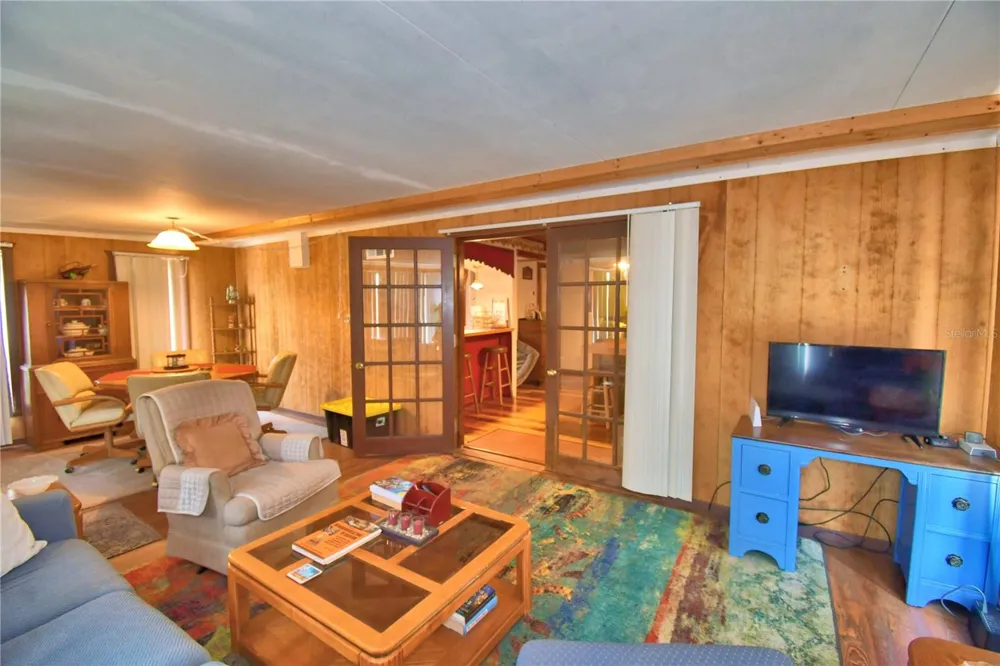 760 MCCLELLAN ROAD Frostproof, FL 33843