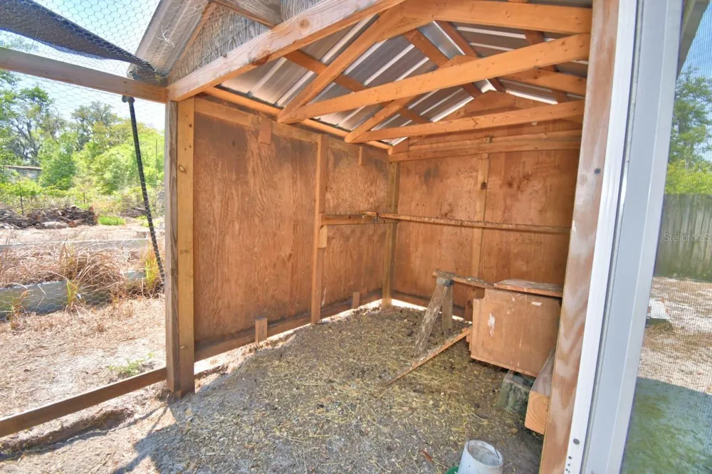 760 MCCLELLAN ROAD Frostproof, FL 33843