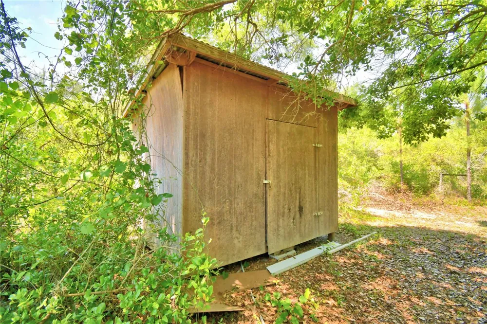 760 MCCLELLAN ROAD Frostproof, FL 33843