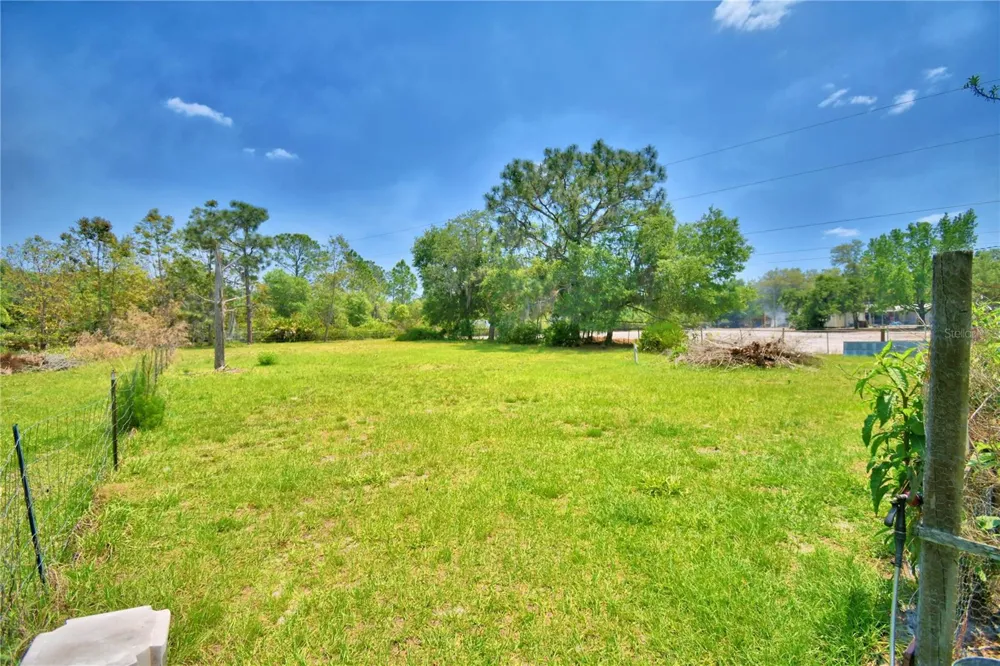 760 MCCLELLAN ROAD Frostproof, FL 33843
