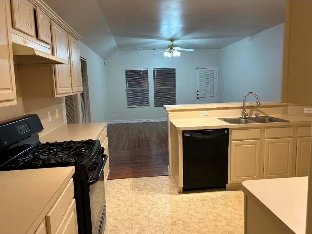 12618 Roxdale Ridge Drive Houston, TX 77044