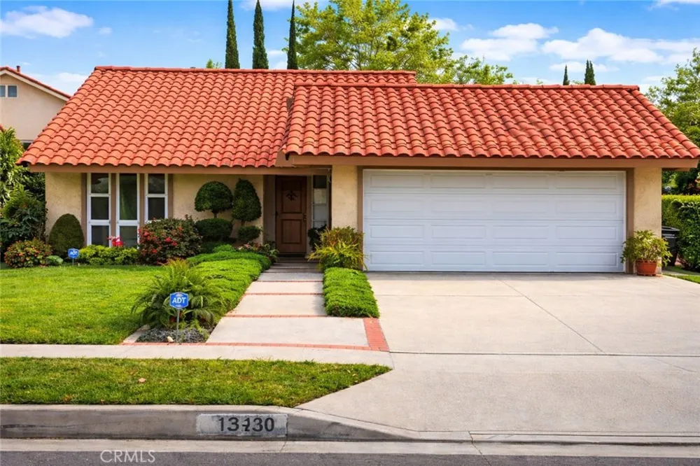 13130 Rose Cerritos, CA 90703
