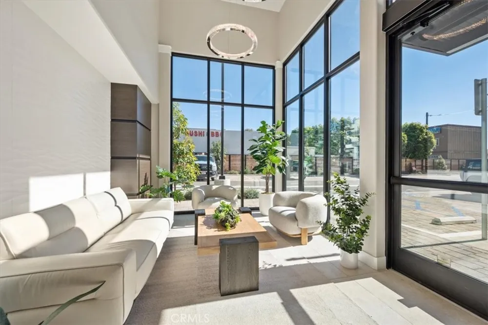 402 W Grand Avenue #313 Grover Beach, CA 93433