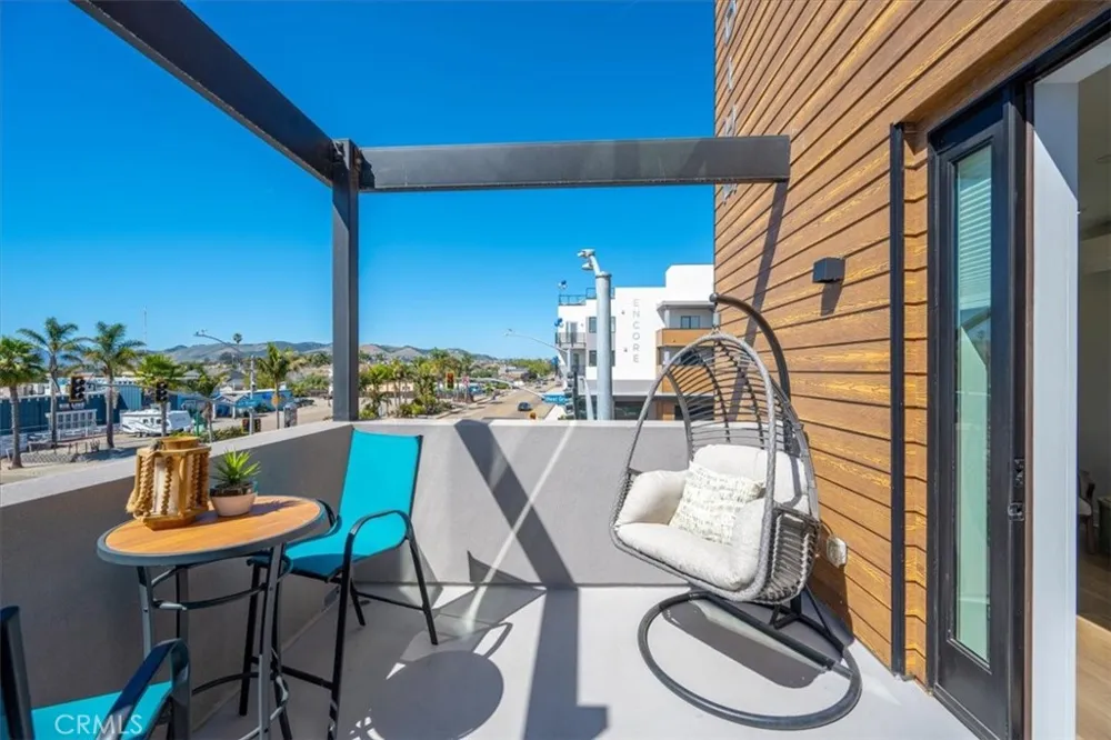 402 W Grand Avenue #313 Grover Beach, CA 93433