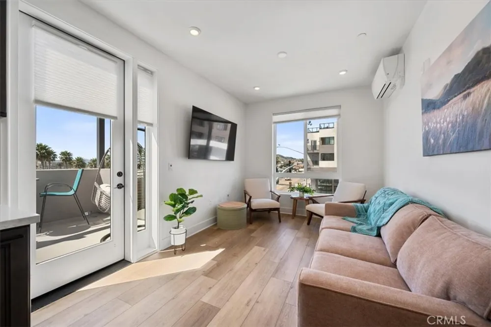 402 W Grand Avenue #313 Grover Beach, CA 93433