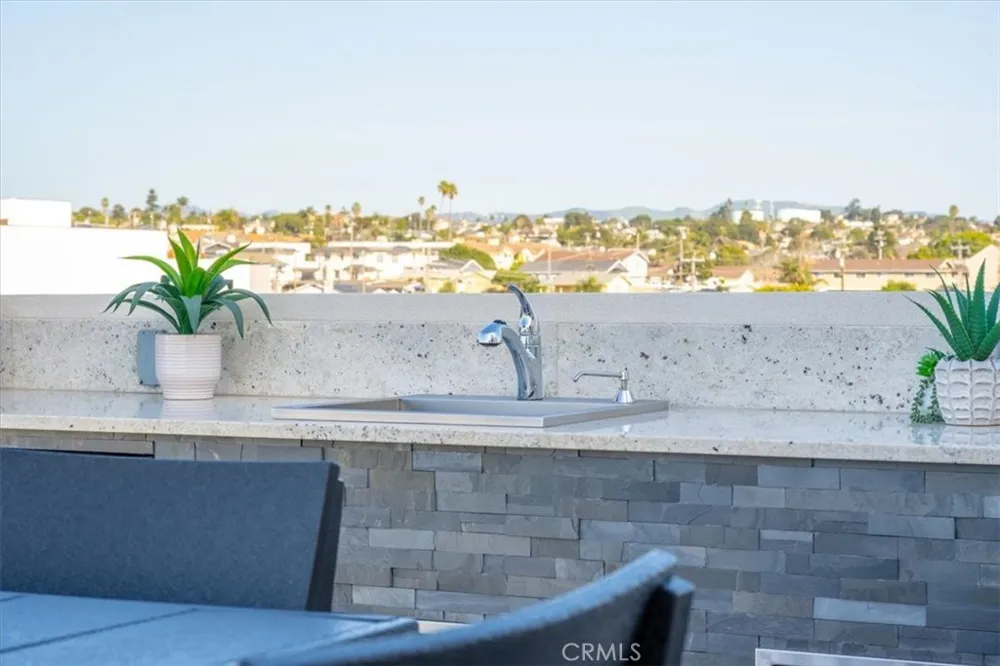 402 W Grand Avenue #313 Grover Beach, CA 93433