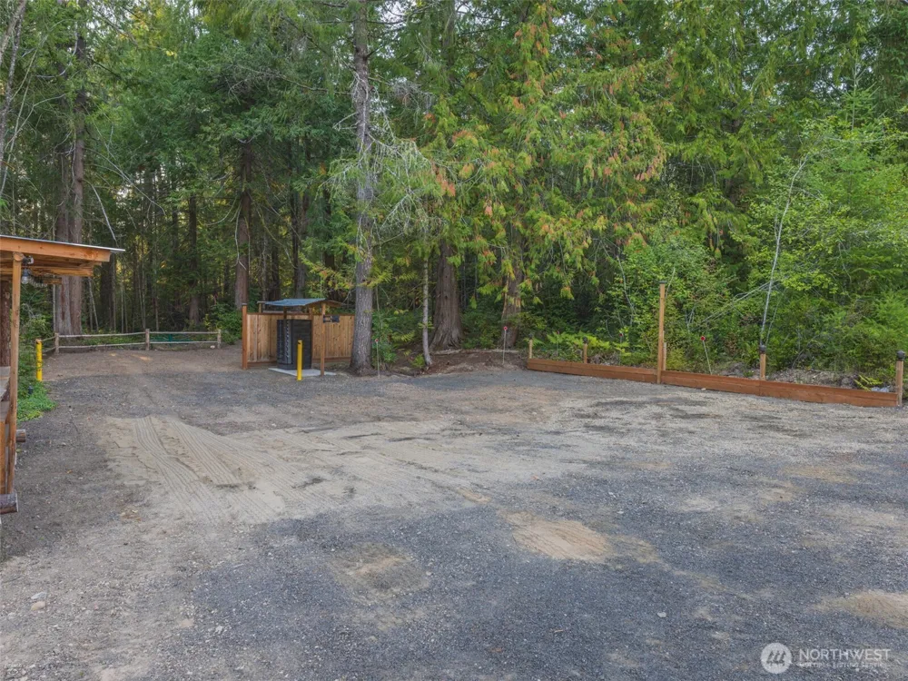 5441 E Grapeview Loop Road Allyn, WA 98524