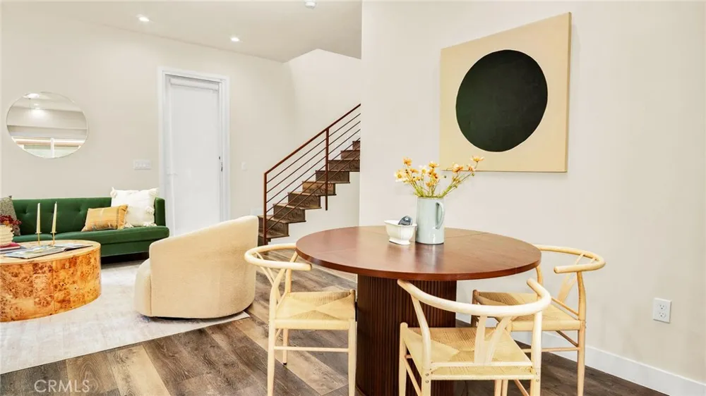 9237 Wakefield Avenue #11 Panorama City, CA 91402