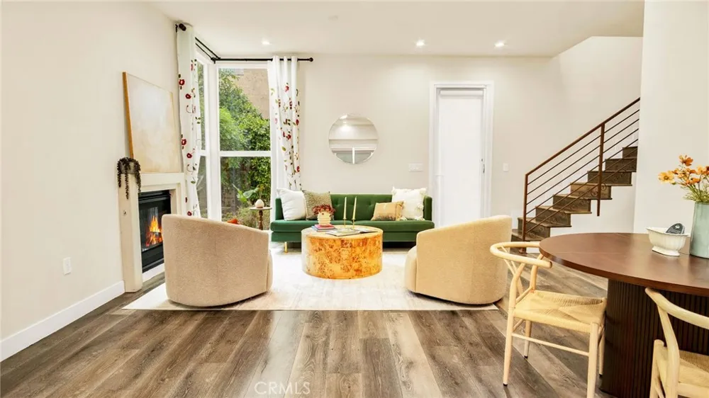 9237 Wakefield Avenue #11 Panorama City, CA 91402