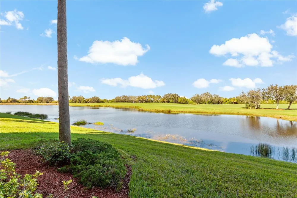 7121 RIVER HAMMOCK DRIVE #102 Bradenton, FL 34212