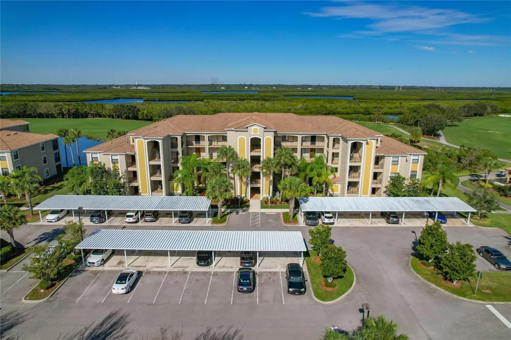 7121 RIVER HAMMOCK DRIVE #102 Bradenton, FL 34212