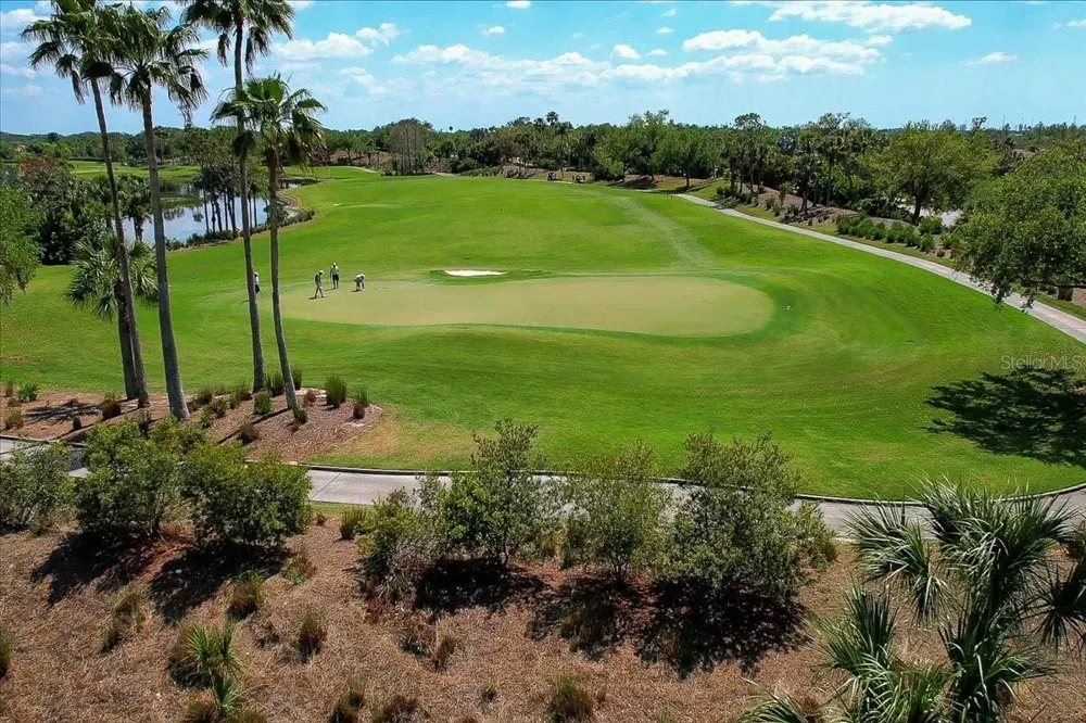 7121 RIVER HAMMOCK DRIVE #102 Bradenton, FL 34212