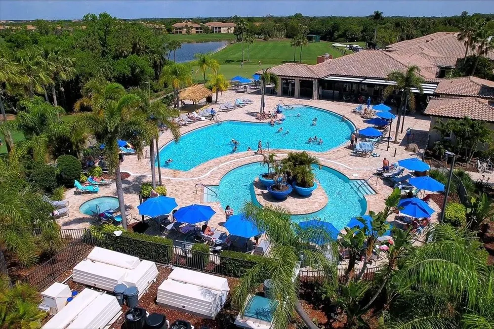 7121 RIVER HAMMOCK DRIVE #102 Bradenton, FL 34212