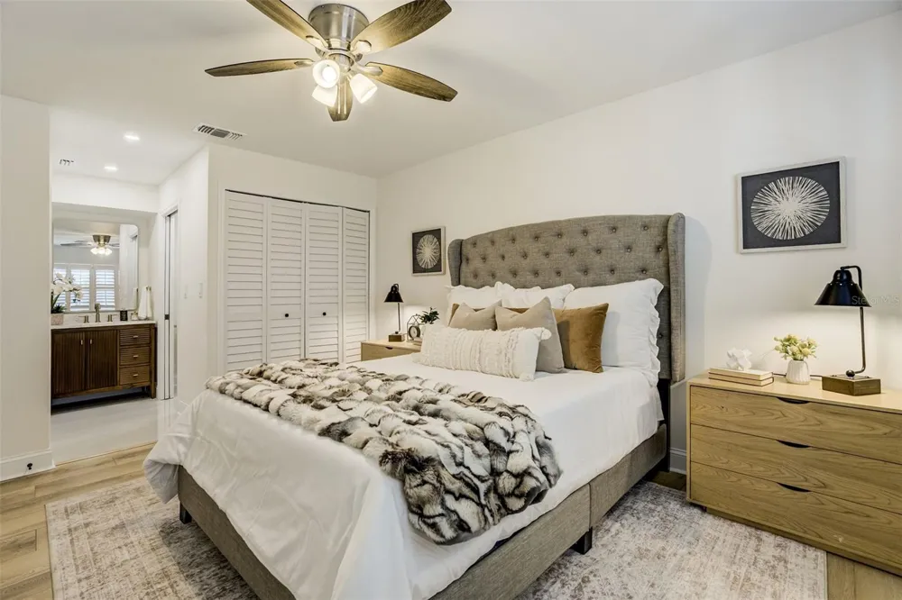 460 S PAULA DRIVE #402 Dunedin, FL 34698