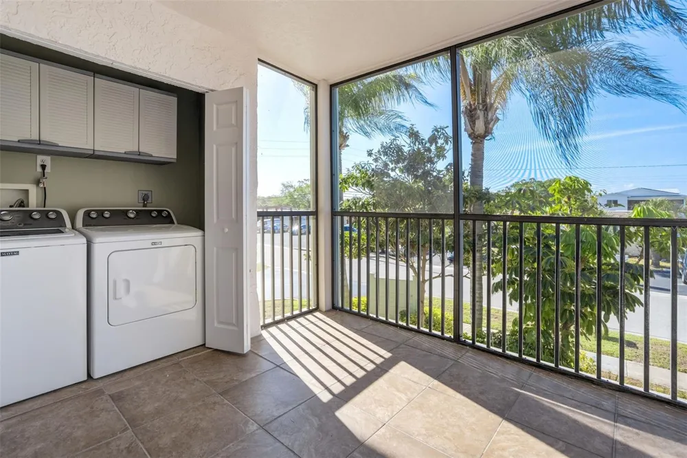 460 S PAULA DRIVE #402 Dunedin, FL 34698