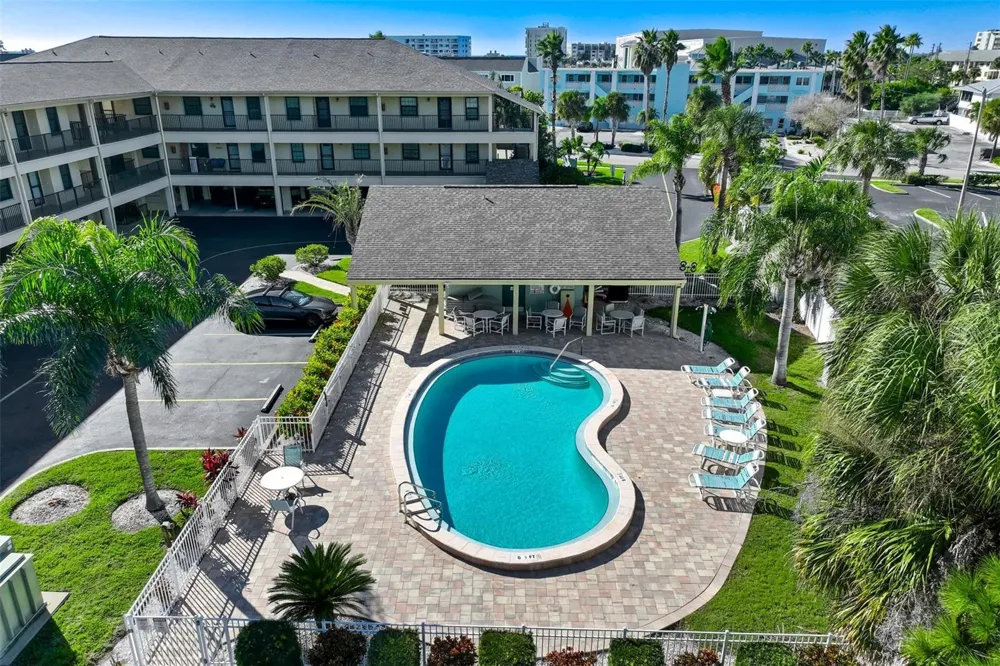 460 S PAULA DRIVE #402 Dunedin, FL 34698