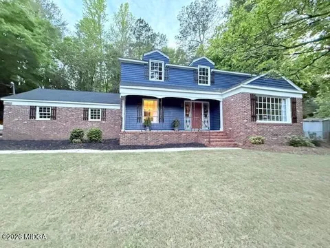 1916 Flintwood Drive