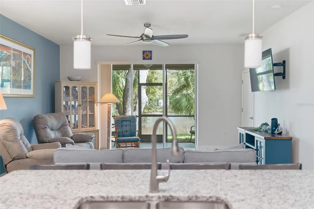 132 51ST STREET CIRCLE E Palmetto, FL 34221