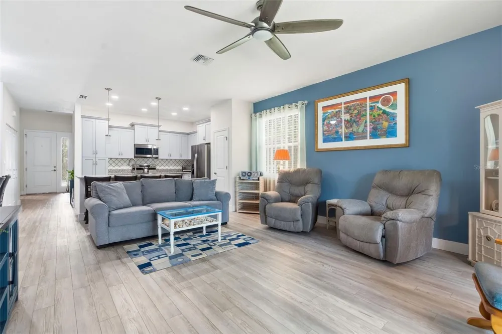 132 51ST STREET CIRCLE E Palmetto, FL 34221