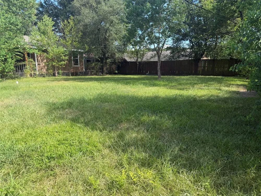 9334 Richland Drive Houston, TX 77078