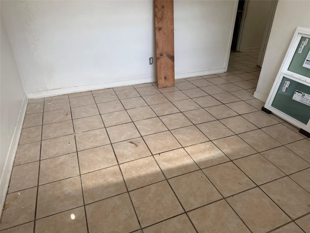 9334 Richland Drive Houston, TX 77078