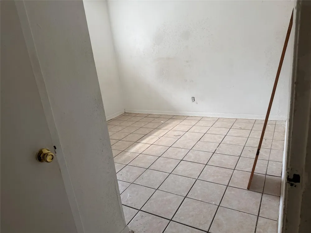 9334 Richland Drive Houston, TX 77078