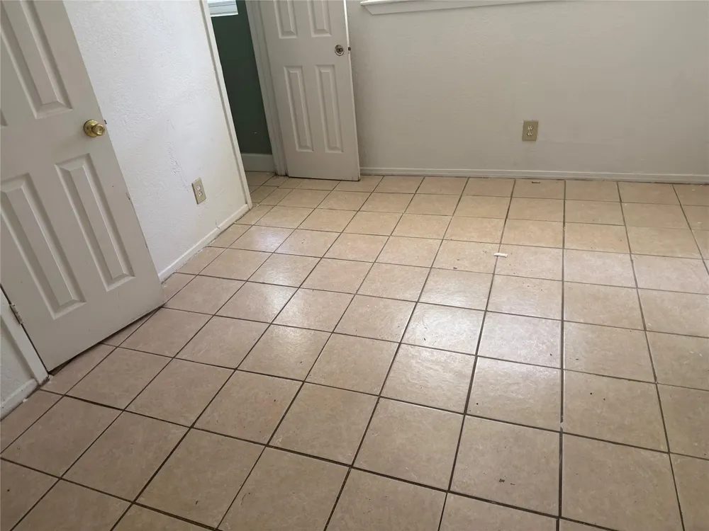 9842 Lum Lane Houston, TX 77078