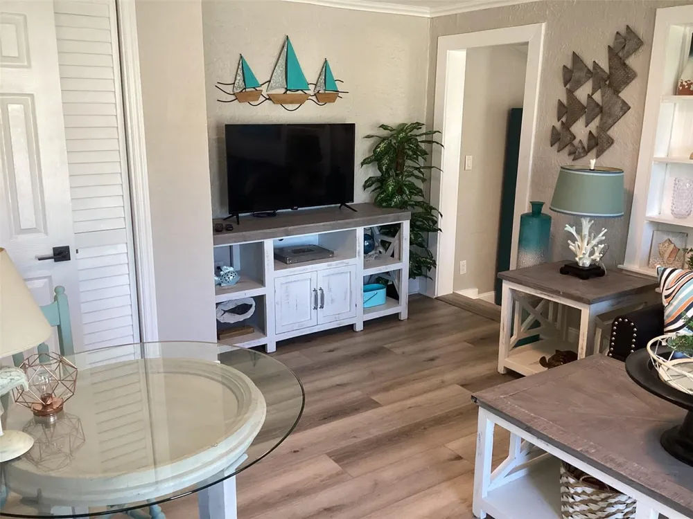 13121 4TH STREET E #1 Madeira Beach, FL 33708