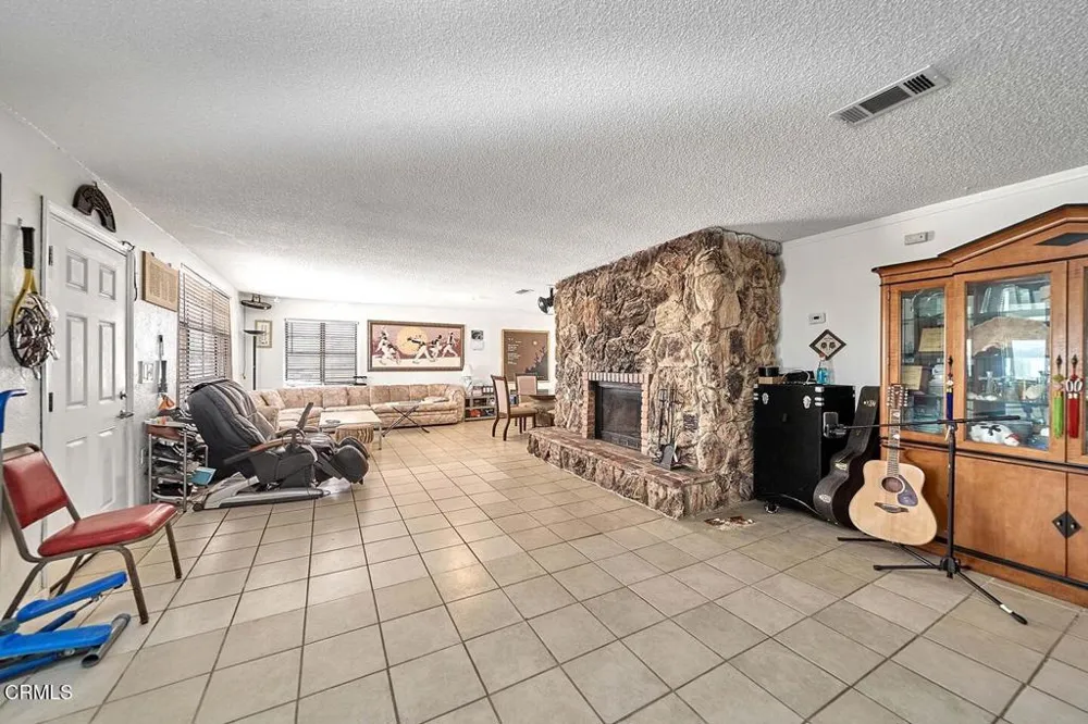 9125 Mesa Avenue Lucerne Valley, CA 92356
