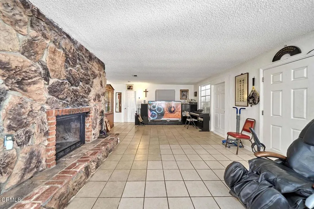 9125 Mesa Avenue Lucerne Valley, CA 92356