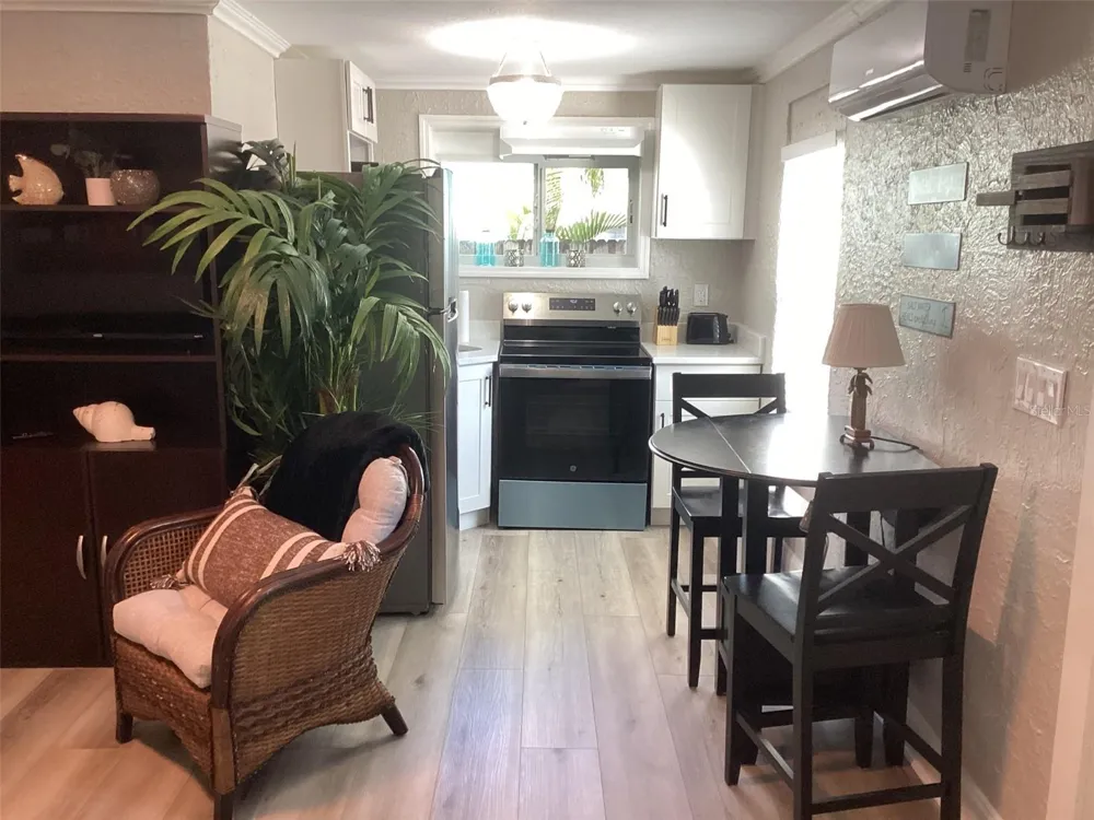 13121 4TH STREET E #2 Madeira Beach, FL 33708