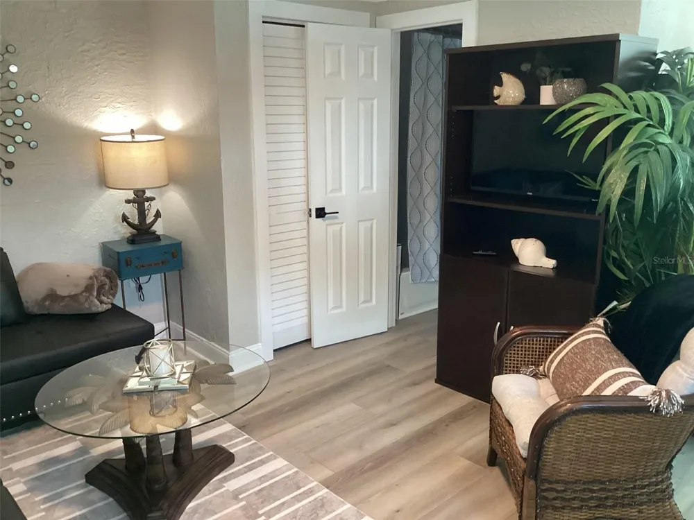 13121 4TH STREET E #2 Madeira Beach, FL 33708