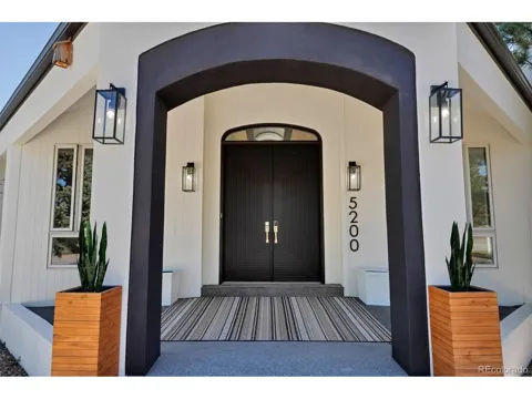 5200 Sunset Drive