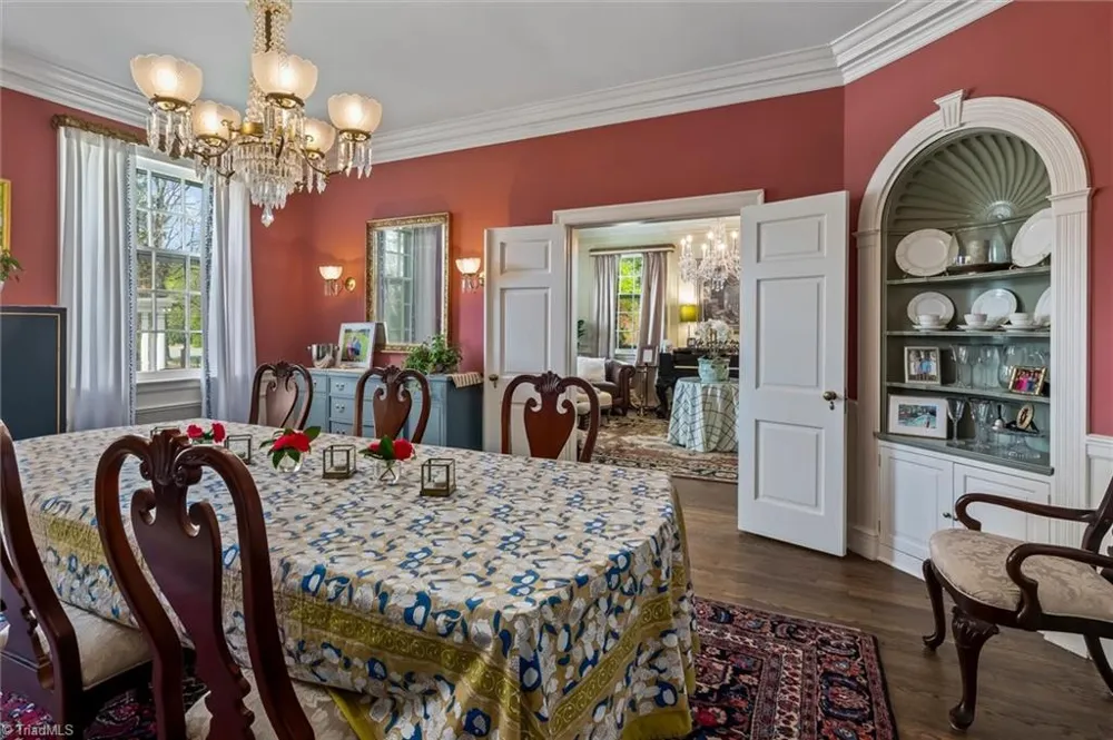 302 Cherry Street Mount Airy, NC 27030