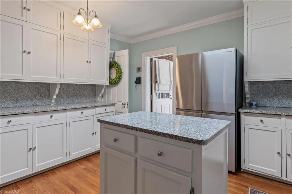 302 Cherry Street Mount Airy, NC 27030