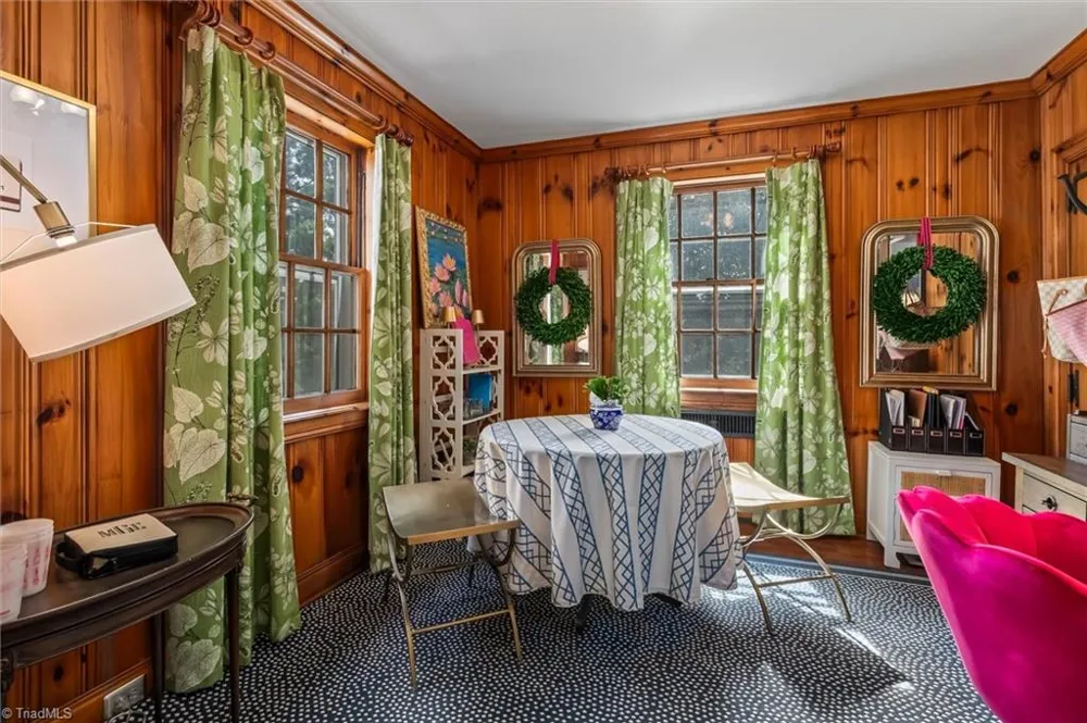 302 Cherry Street Mount Airy, NC 27030