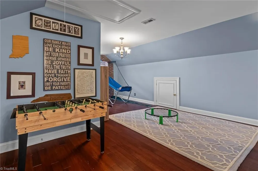 302 Cherry Street Mount Airy, NC 27030