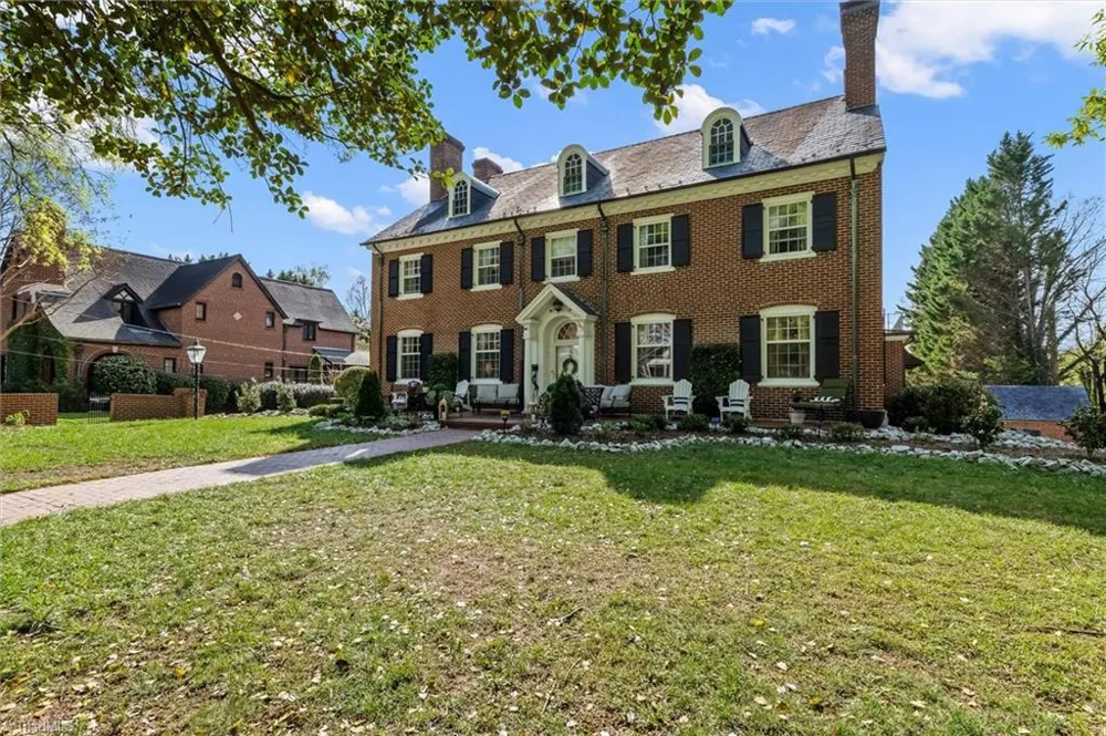 302 Cherry Street Mount Airy, NC 27030