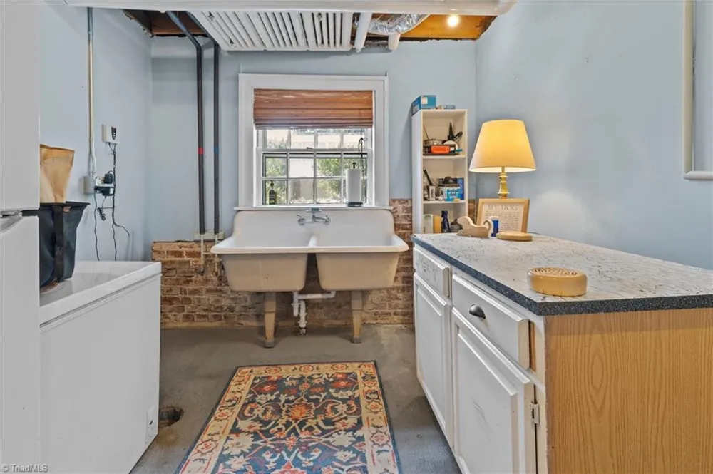 302 Cherry Street Mount Airy, NC 27030